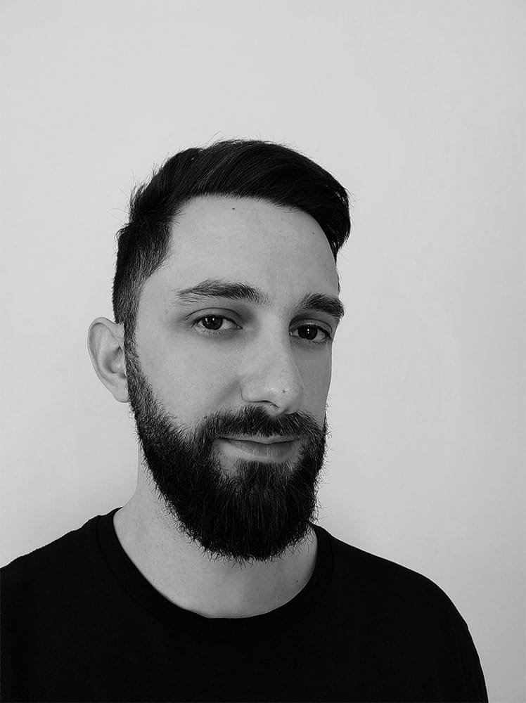 Harry-Niotis-Headshot